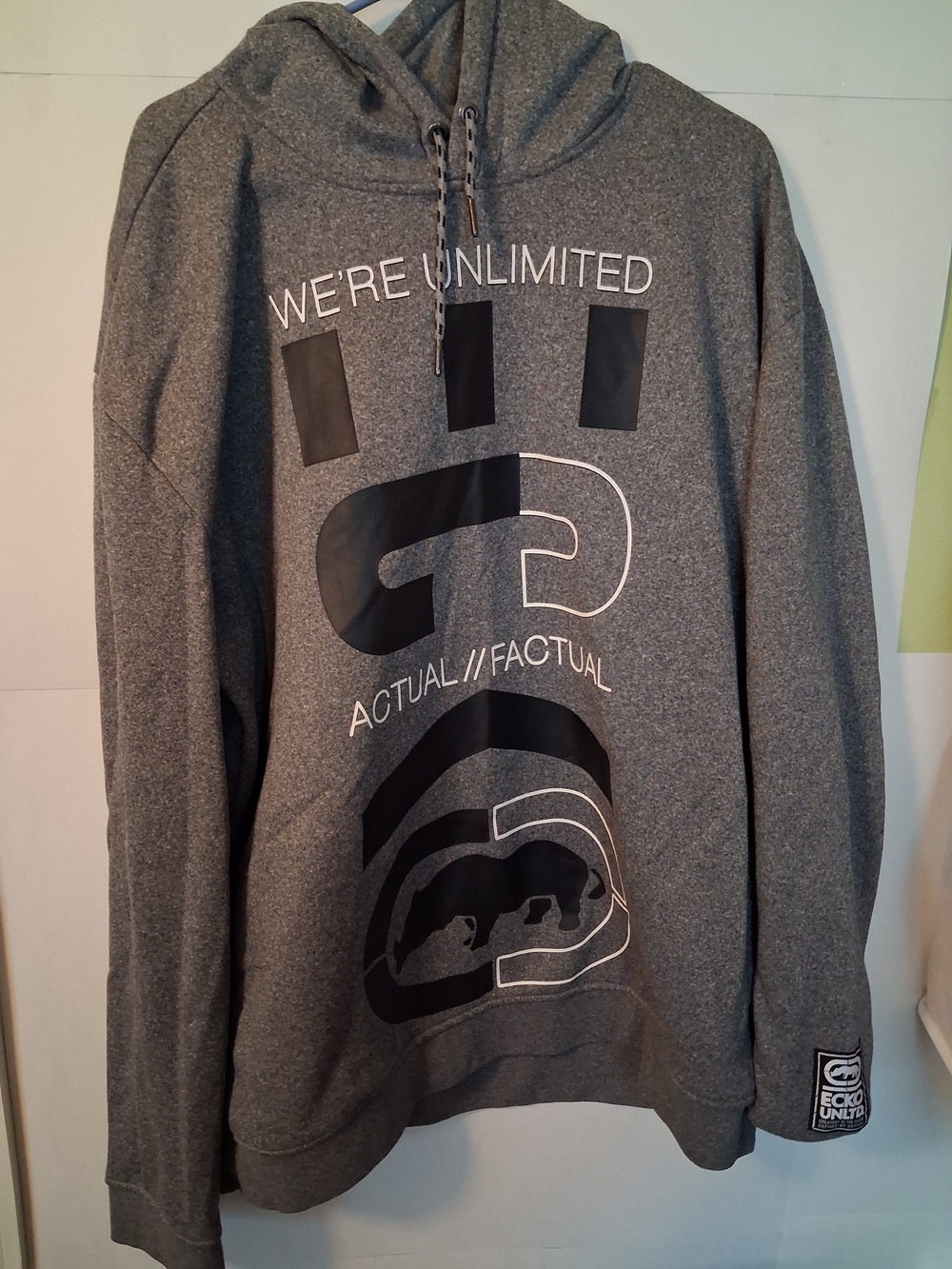 Ecko Unlimited Gray Graphic Pullover Hoodie